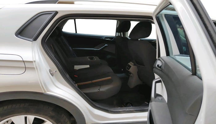 2023 Skoda KUSHAQ AMBITION 1.0L TSI MT, Petrol, Manual, 51,842 km, interior