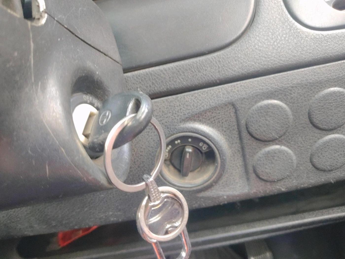 2016 Tata Indica EV2 LS, Diesel, Manual, 1,16,843 km, interior