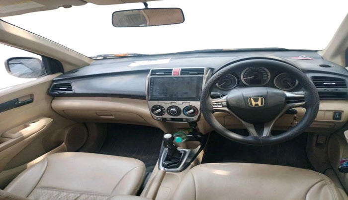 2013 Honda City 1.5L I-VTEC S MT, Petrol, Manual, 1,35,000 km, interior