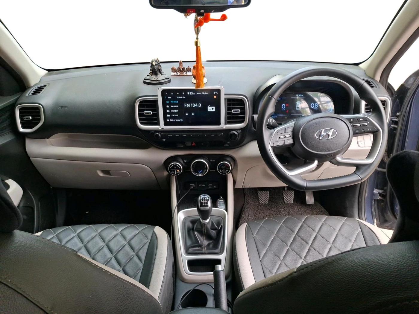 2022 Hyundai VENUE SX (O) 1.5 CRDI, Diesel, Manual, 30,689 km, interior