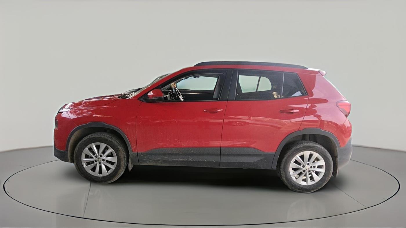 2025 Skoda Kylaq Signature, Petrol, Manual, 16,056 km, exterior