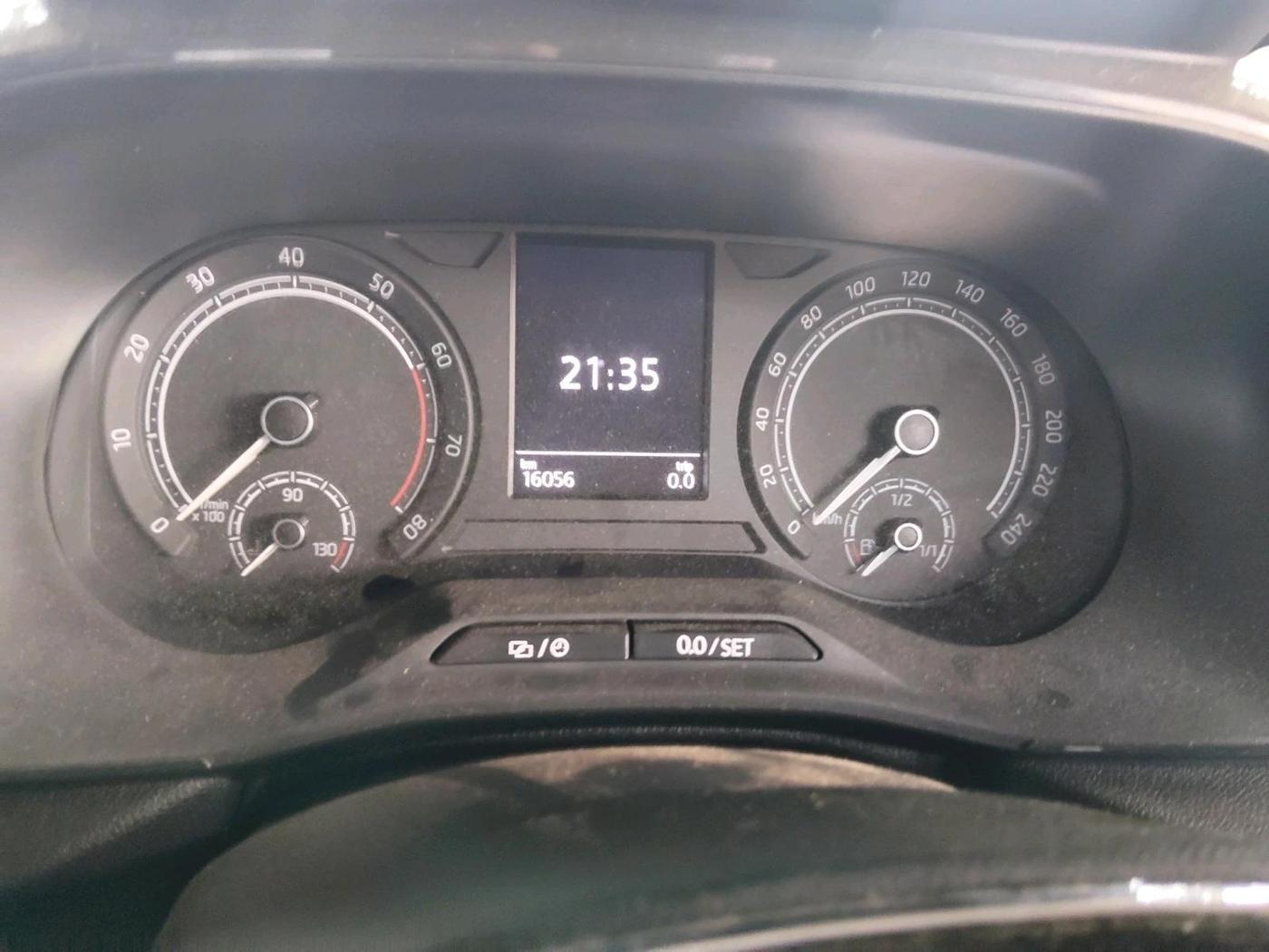 2025 Skoda Kylaq Signature, Petrol, Manual, 16,056 km, interior