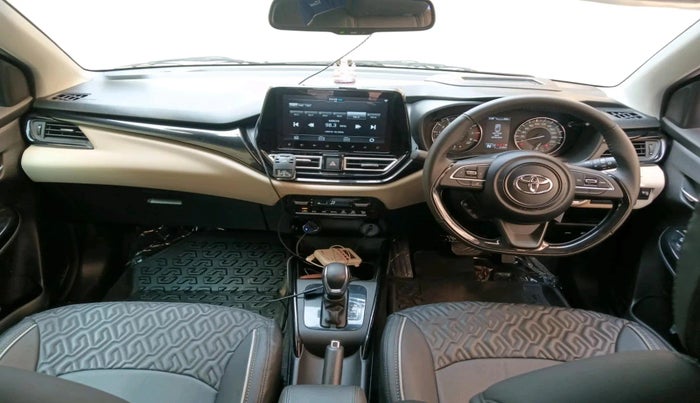 2024 Toyota Glanza V AMT, Petrol, Automatic, 3,140 km, interior