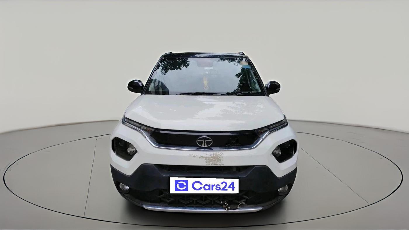 2024 Tata PUNCH Creative Plus (S) AMT, Petrol, Automatic, 5,742 km, exterior