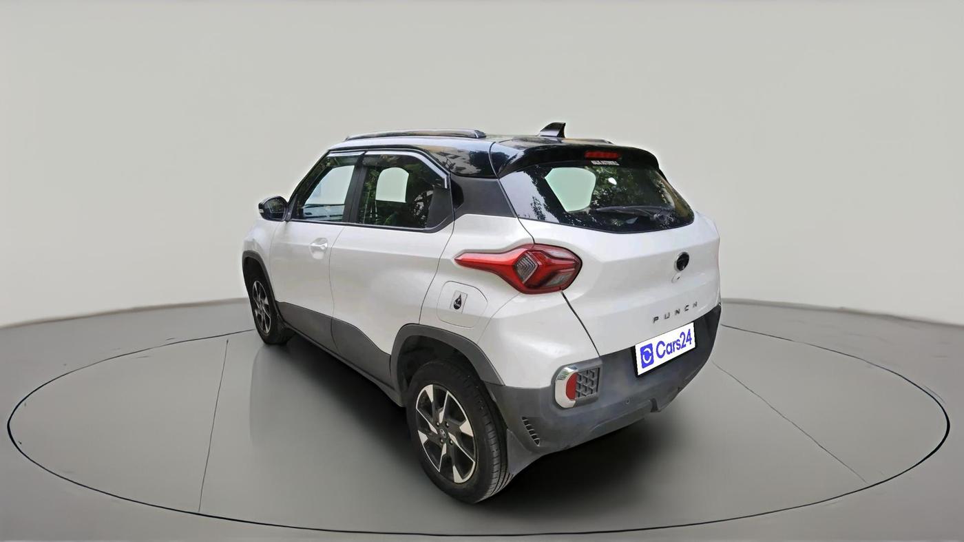 2024 Tata PUNCH Creative Plus (S) AMT, Petrol, Automatic, 5,742 km, exterior