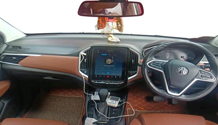 2020 MG HECTOR PLUS SHARP 1.5 PETROL TURBO DCT 6-STR, Petrol, Automatic, 70,193 km, interior