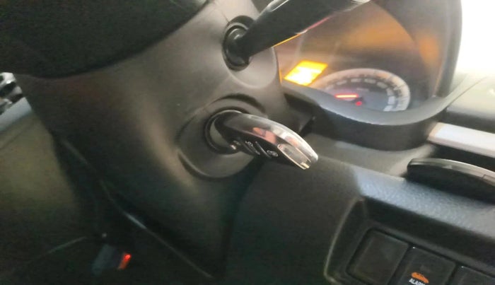 2013 Maruti Swift VDI, Diesel, Manual, 1,97,758 km, interior