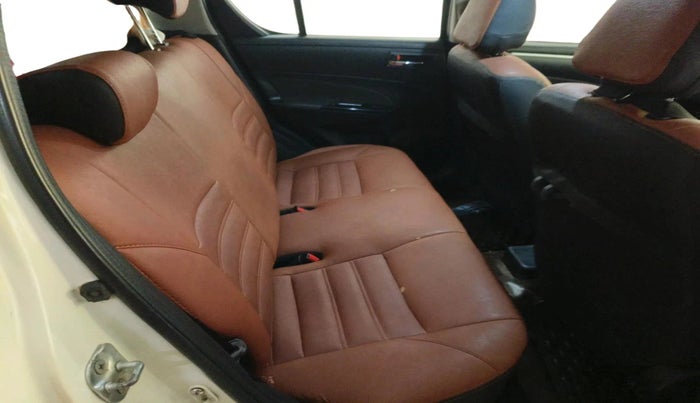 2013 Maruti Swift VDI, Diesel, Manual, 1,97,758 km, interior
