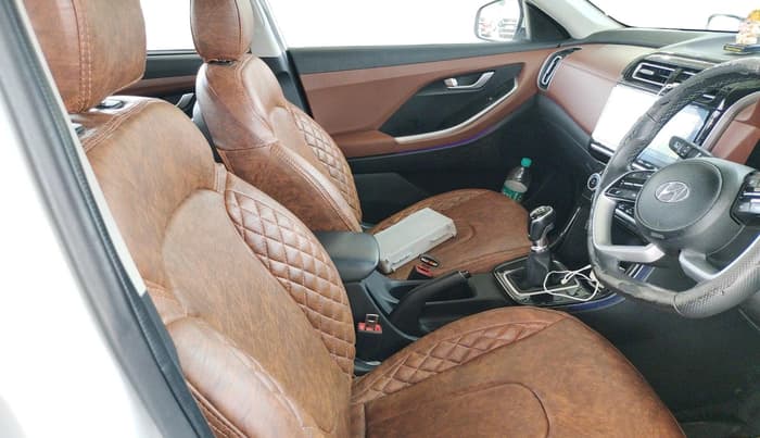 2023 Hyundai ALCAZAR PRESTIGE 1.5 TURBO PETROL MT 7STR, Petrol, Manual, 27,509 km, interior