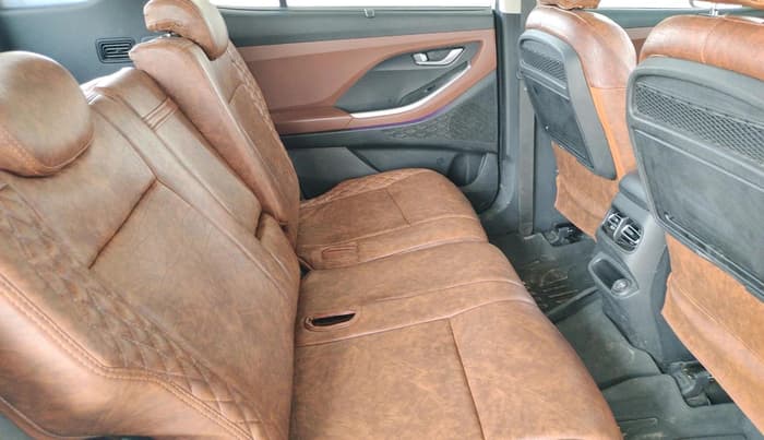 2023 Hyundai ALCAZAR PRESTIGE 1.5 TURBO PETROL MT 7STR, Petrol, Manual, 27,509 km, interior