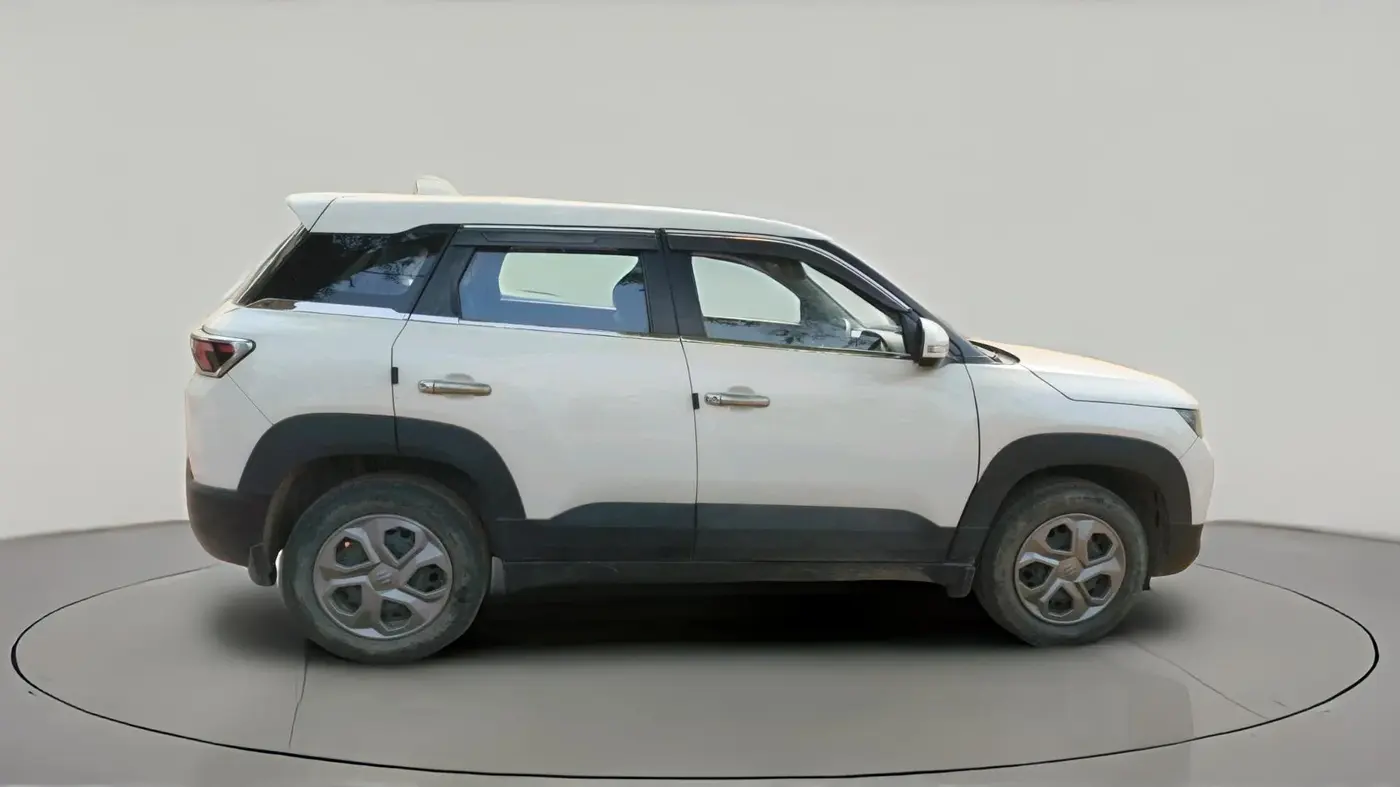 2023 Maruti BREZZA VXI AT SMART HYBRID, Petrol, Automatic, 19,585 km, exterior