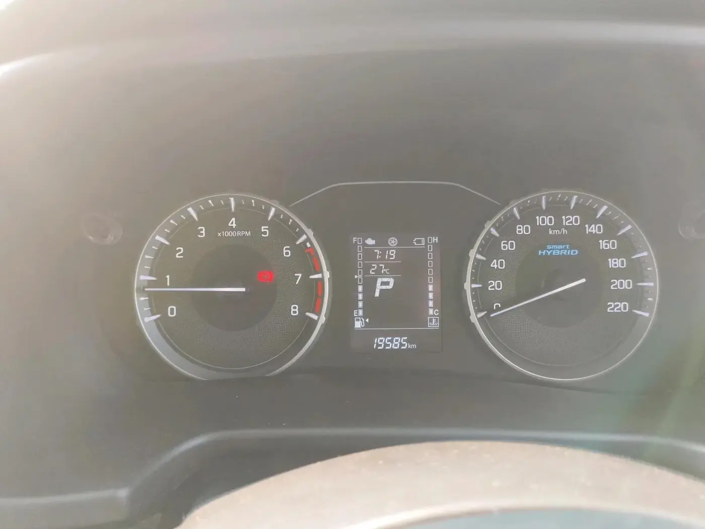 2023 Maruti BREZZA VXI AT SMART HYBRID, Petrol, Automatic, 19,585 km, interior