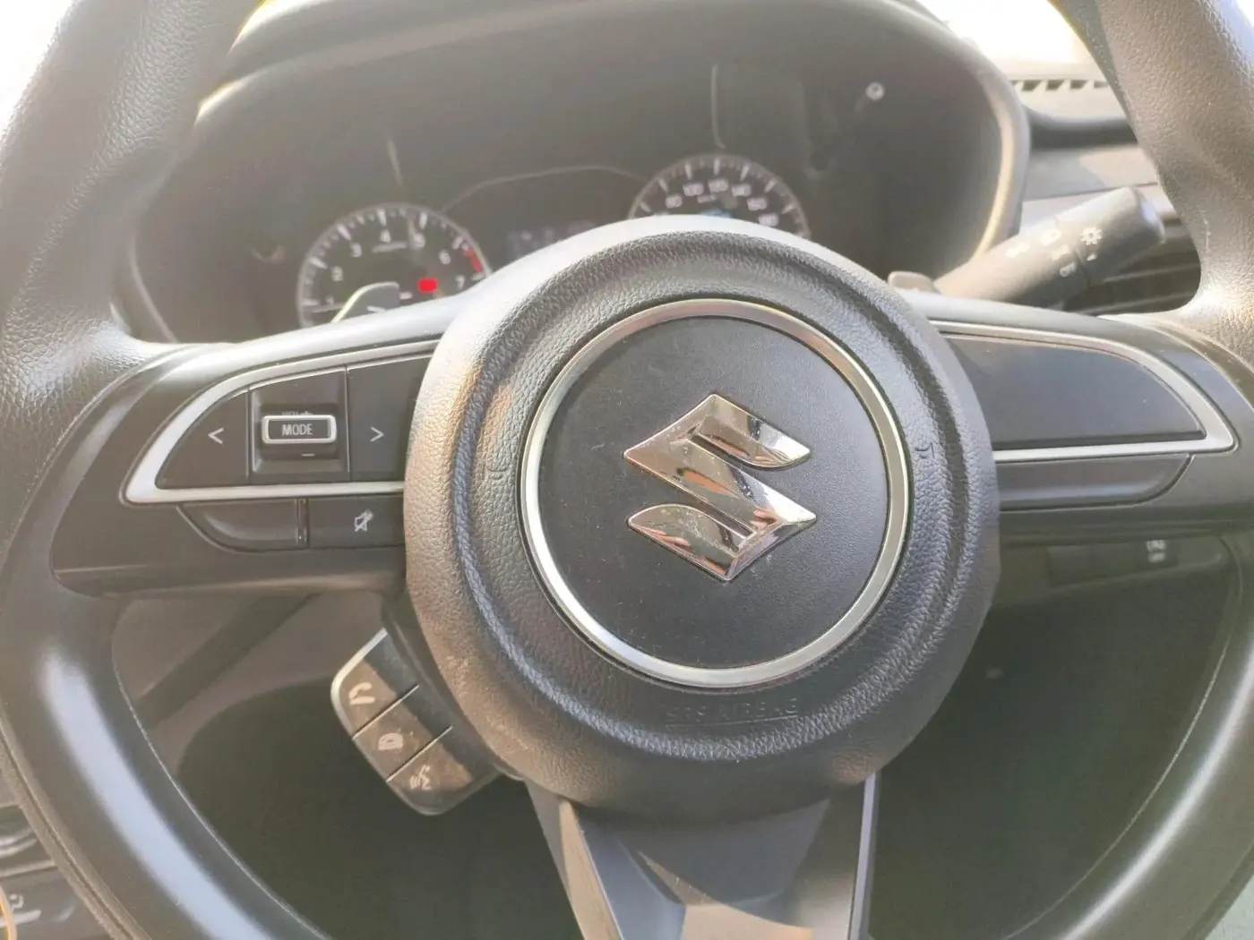 2023 Maruti BREZZA VXI AT SMART HYBRID, Petrol, Automatic, 19,585 km, interior