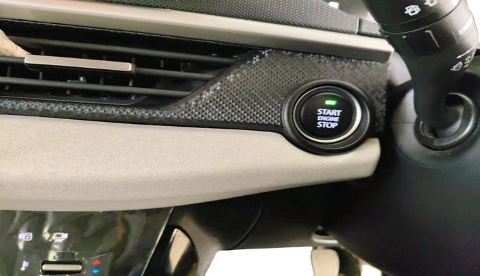 2025 Tata NEXON CREATIVE PLUS S 1.2 REVOTRON 6 MT, Petrol, Manual, 8,648 km, interior