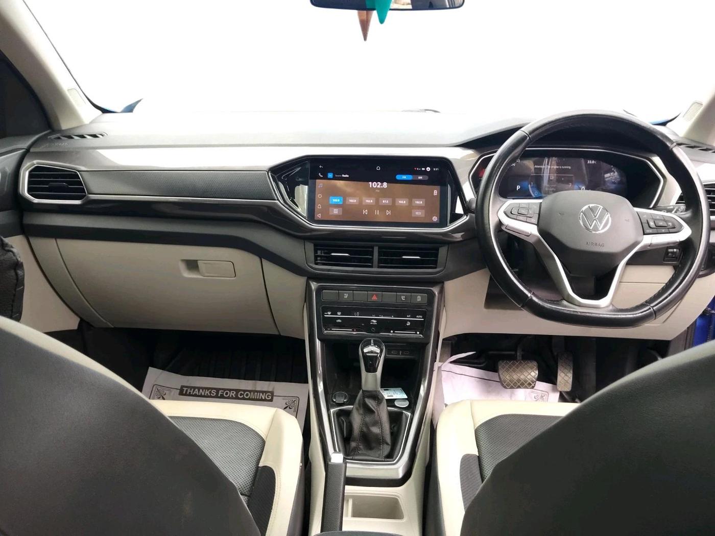 2022 Volkswagen TAIGUN TOPLINE 1.0 TSI AT, Petrol, Automatic, 40,726 km, interior