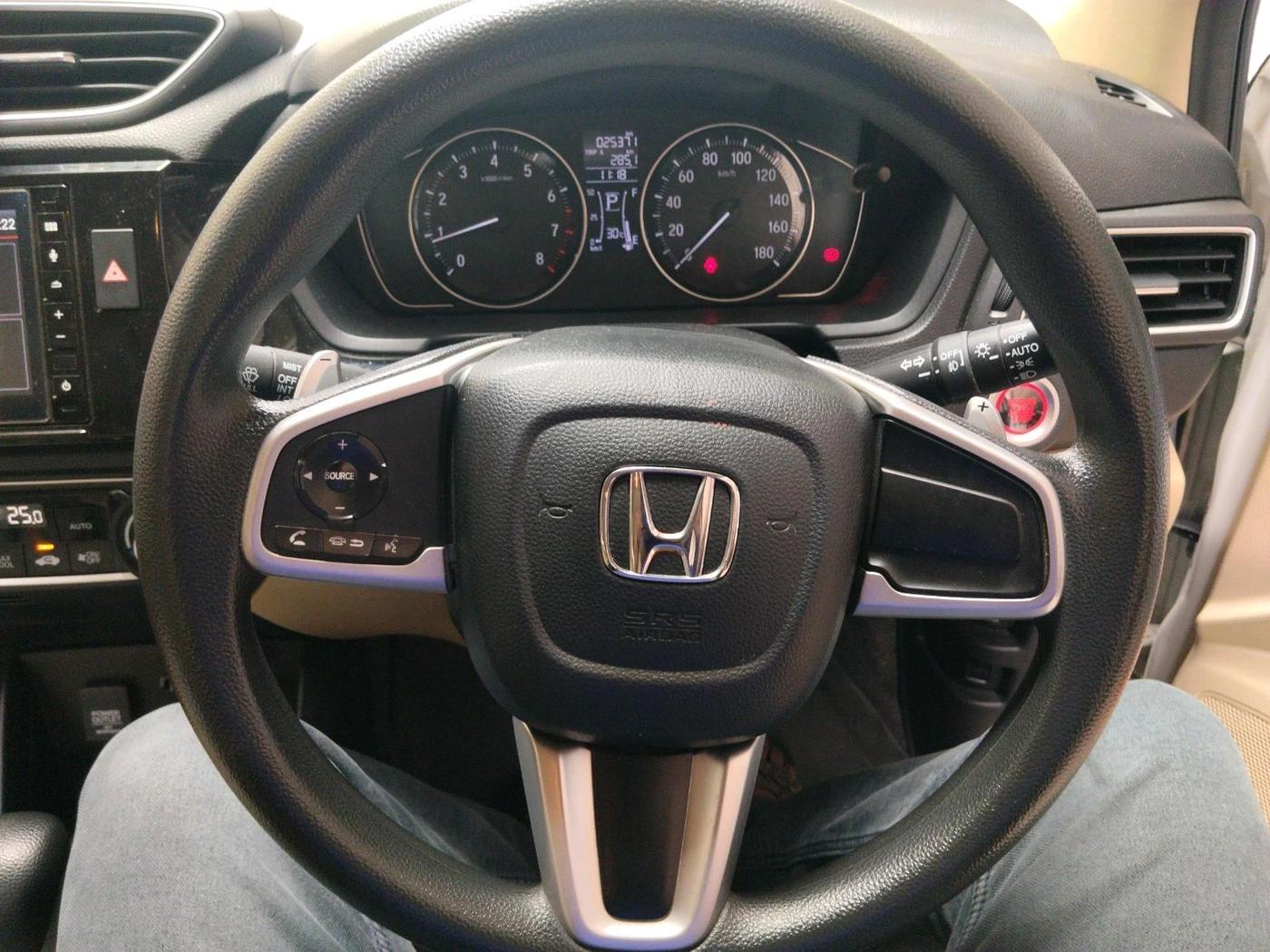 2023 Honda Amaze 1.2L I-VTEC VX CVT, Petrol, Automatic, 25,891 km, interior