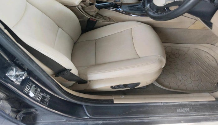 2007 BMW 3 Series 320D, Diesel, Automatic, 1,14,407 km, interior