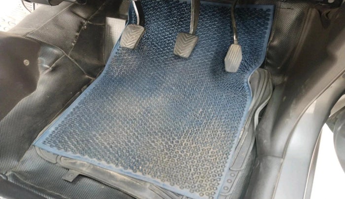 2012 Hyundai Santro Xing GL PLUS LPG, Petrol, Manual, 1,63,135 km, interior