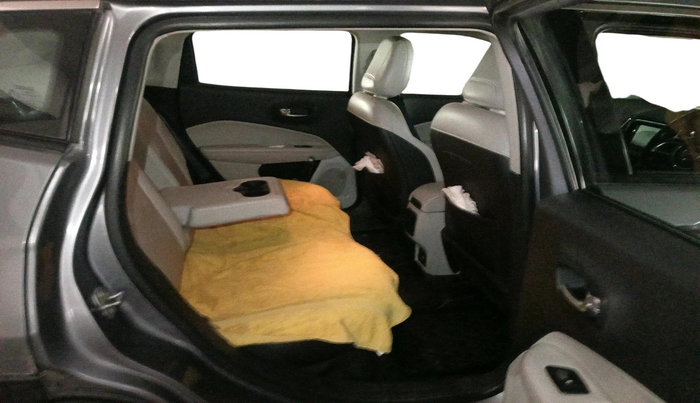 2018 Jeep Compass LIMITED 2.0 DIESEL, Diesel, Manual, 1,27,707 km, interior