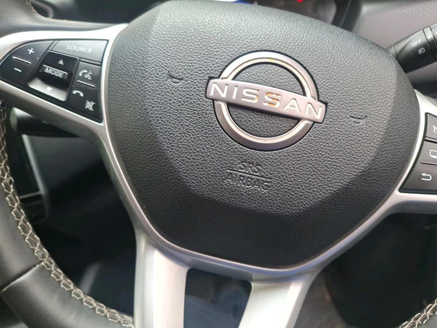2024 Nissan MAGNITE XV PREMIUM TURBO CVT, Petrol, Automatic, 14,234 km, interior