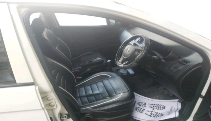 2018 Tata Zest XE 75PS DIESEL, Diesel, Manual, 2,28,787 km, interior