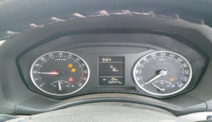 2013 Skoda Laura AMBITION 2.0 TDI CR MT, Diesel, Manual, 1,52,447 km, interior