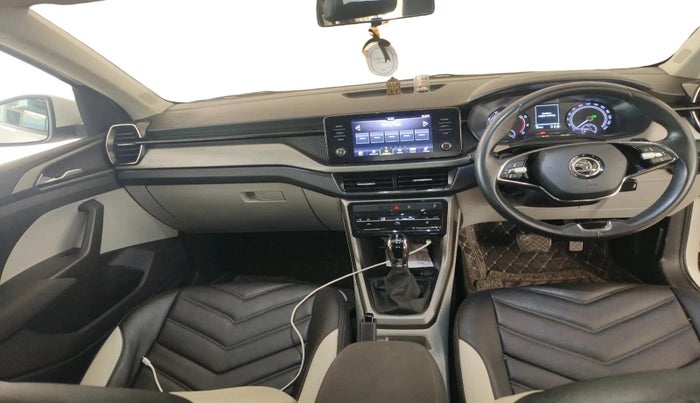 2023 Skoda SLAVIA AMBITION 1.0L TSI AT, Petrol, Automatic, 29,151 km, interior