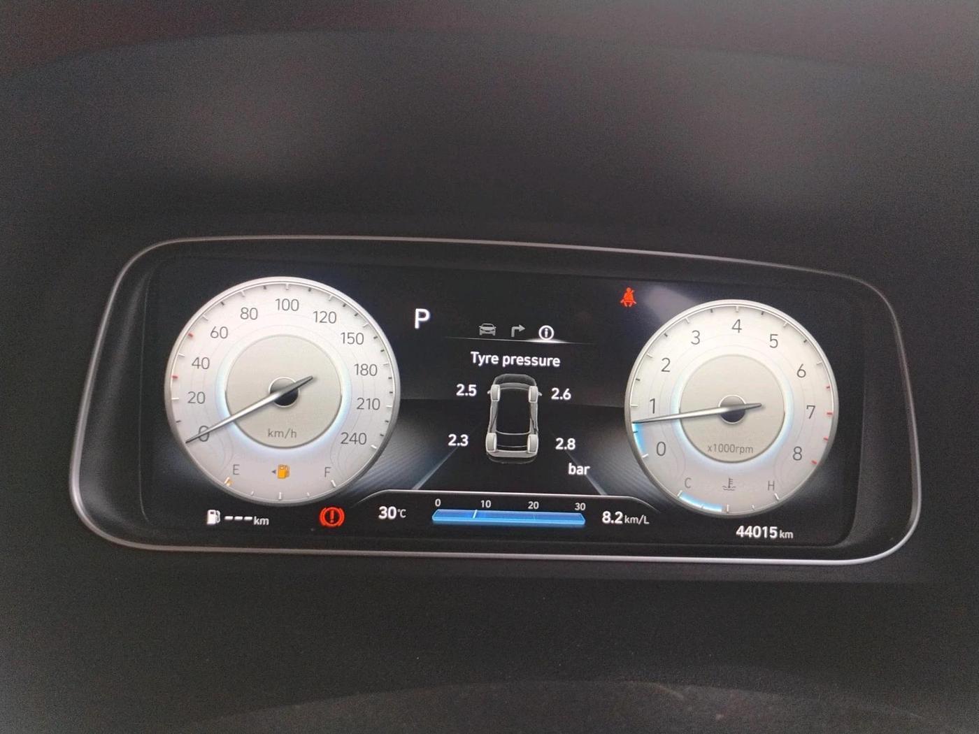2021 Hyundai ALCAZAR PLATINUM (O) 6STR 2.0 AT, Petrol, Automatic, 44,015 km, interior