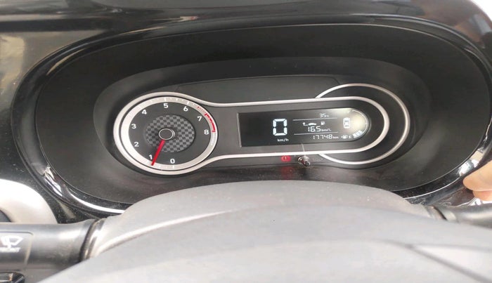 2022 Hyundai GRAND I10 NIOS ASTA 1.2 KAPPA VTVT, Petrol, Manual, 17,748 km, interior