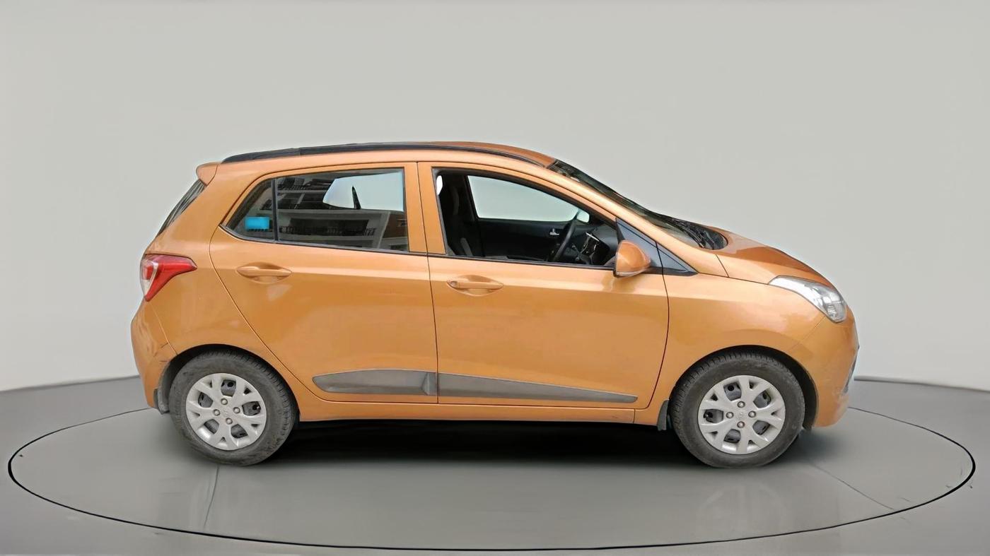 2015 Hyundai Grand i10 SPORTZ 1.2 KAPPA VTVT, Petrol, Manual, 50,375 km, exterior