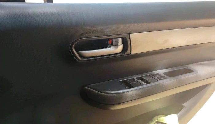 2011 Maruti Swift VDI, Diesel, Manual, 1,90,718 km, interior