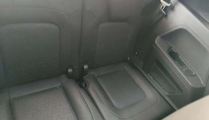 2022 Tata Safari XZ PLUS DARK EDITION, Diesel, Manual, 73,596 km, interior