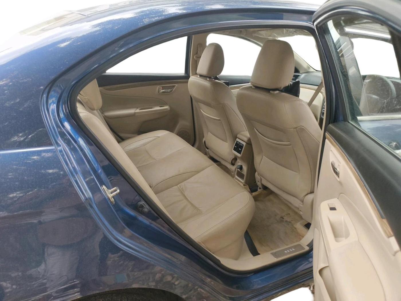 2019 Maruti Ciaz ALPHA  AT 1.5 SHVS PETROL, Petrol, Automatic, 36,541 km, interior
