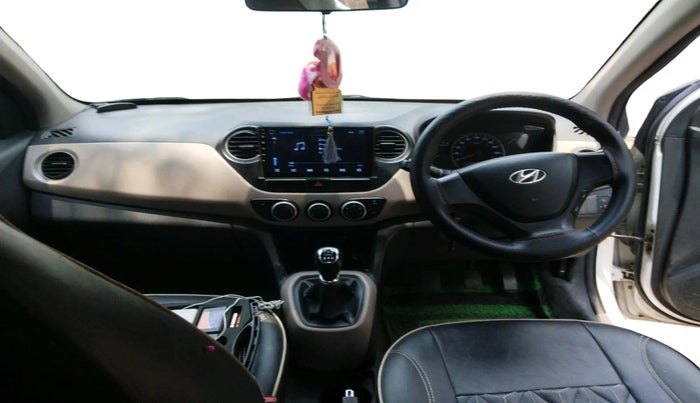 2014 Hyundai Grand i10 SPORTZ 1.2 KAPPA VTVT, Petrol, Manual, 57,101 km, interior