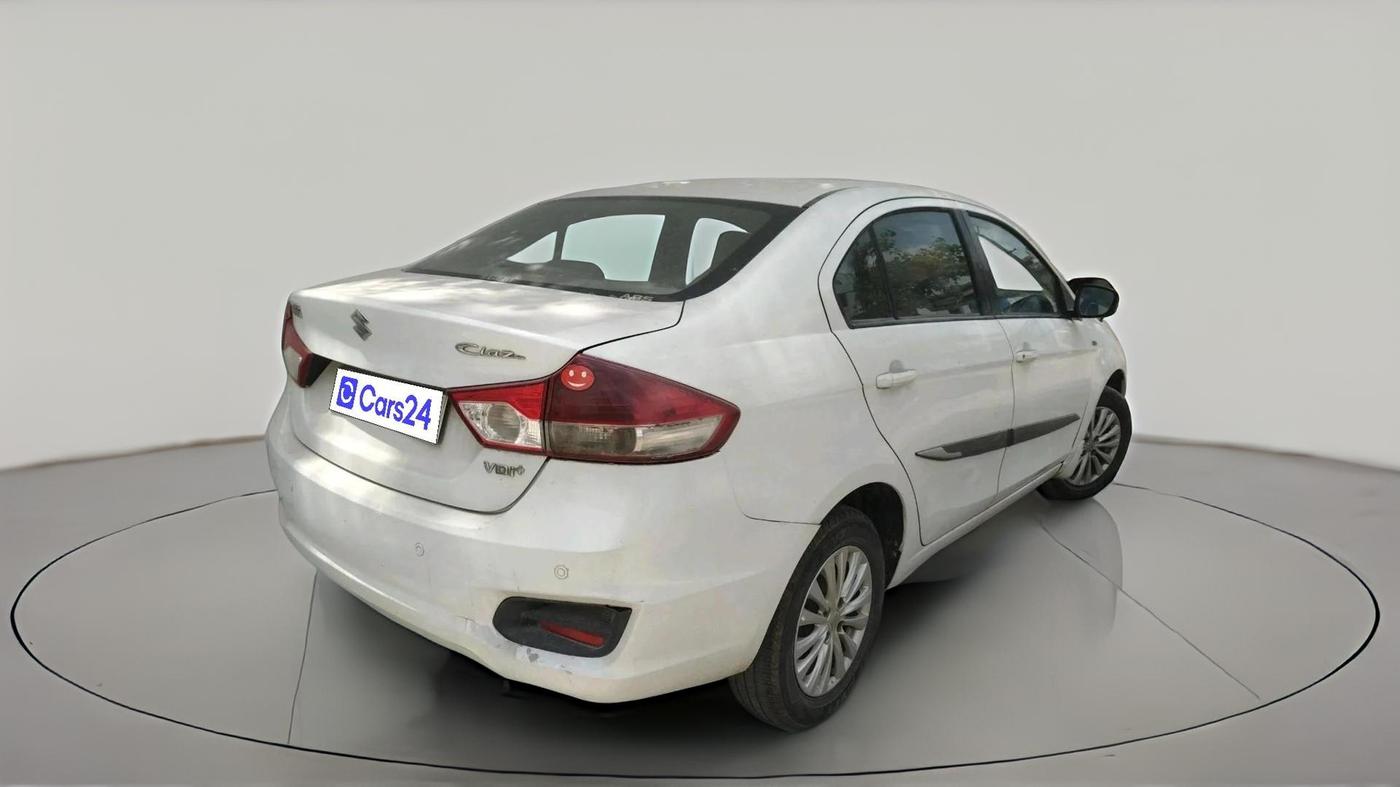 2015 Maruti Ciaz VDI +, Diesel, Manual, 1,76,327 km, exterior