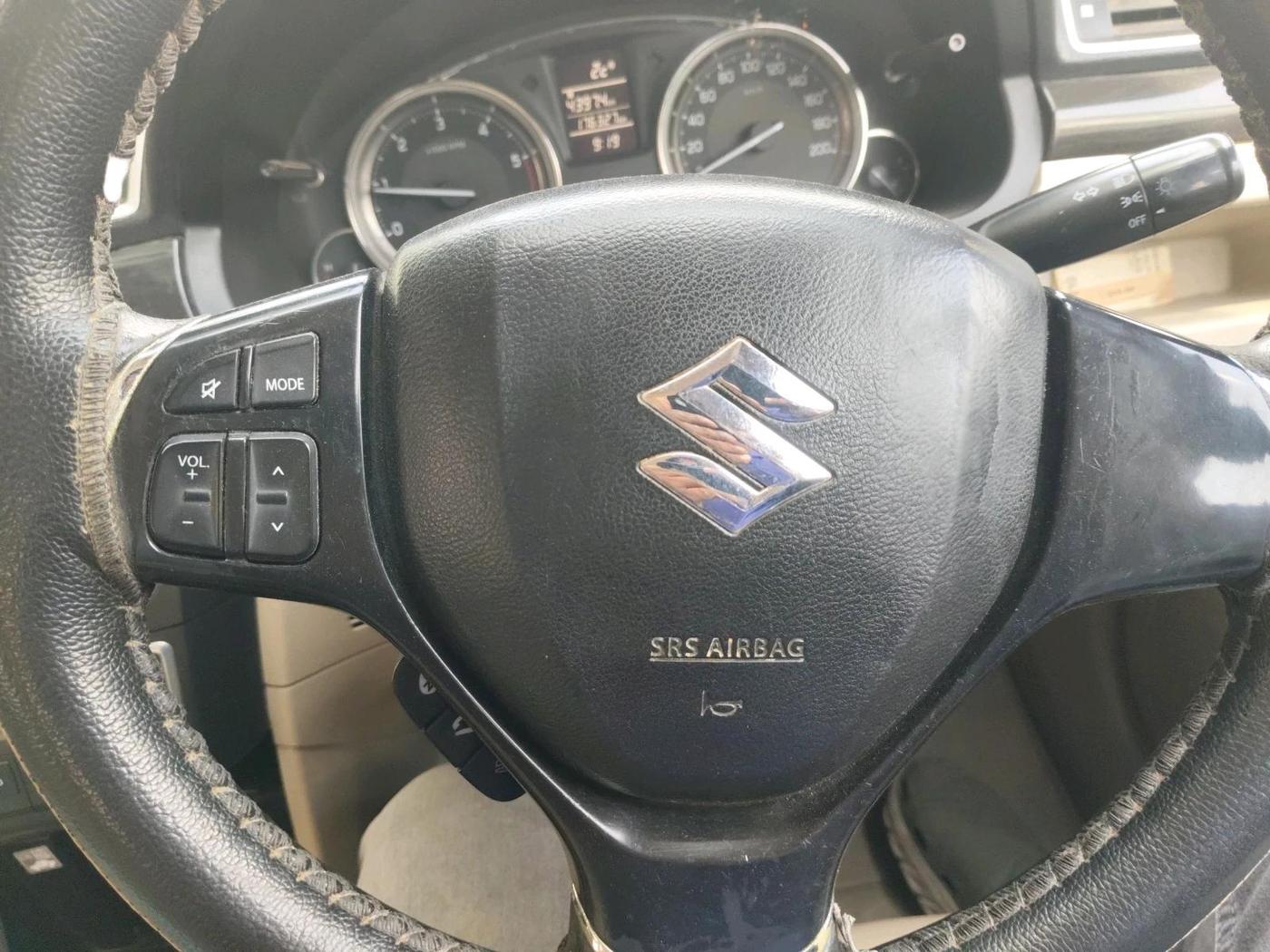2015 Maruti Ciaz VDI +, Diesel, Manual, 1,76,327 km, interior