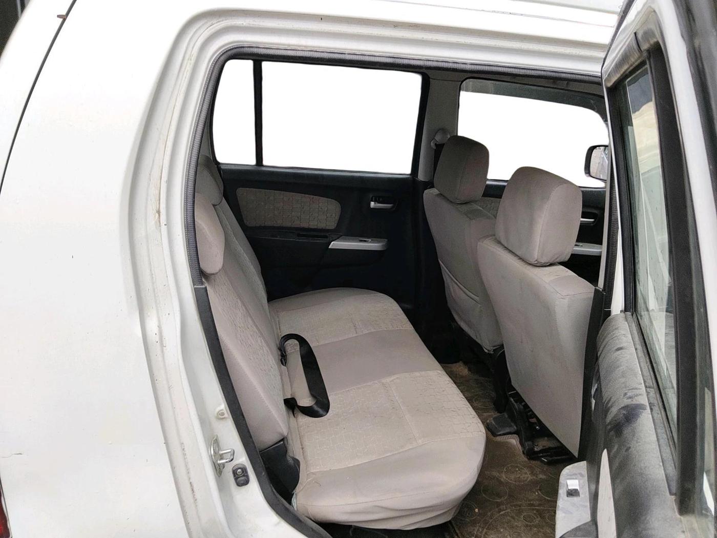 2016 Maruti Wagon R 1.0 VXI AMT, Petrol, Automatic, 57,784 km, interior