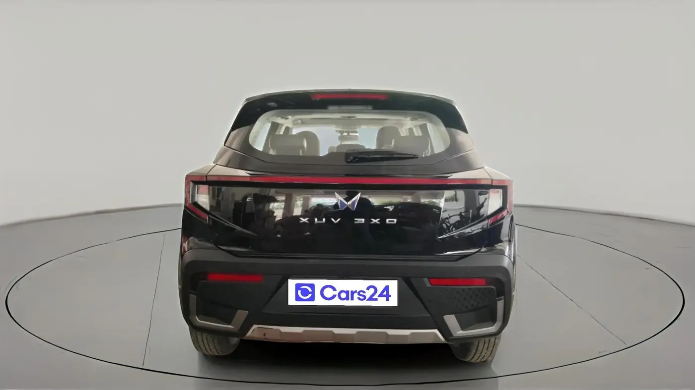 2025 Mahindra XUV 3XO AX5 1.5 Turbo Diesel, Diesel, Manual, 13,469 km, exterior
