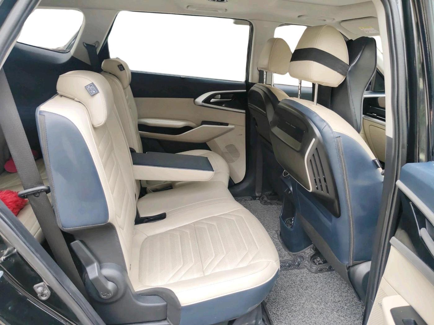 2024 KIA CARENS LUXURY PLUS 1.5 PETROL DCT 7 STR, Petrol, Automatic, 28,729 km, interior