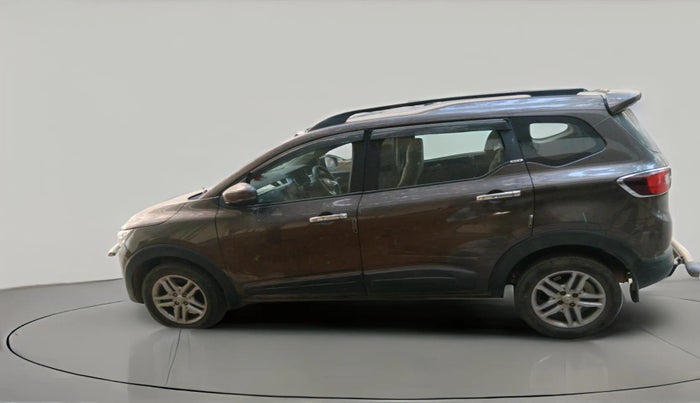 2021 Renault TRIBER RXZ, Petrol, Manual, 34,260 km, exterior