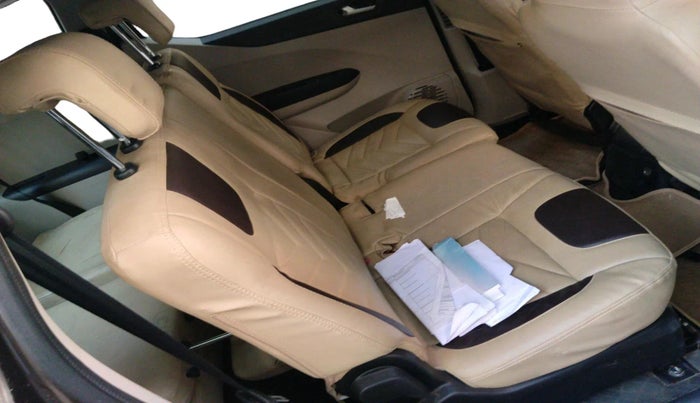 2021 Renault TRIBER RXZ, Petrol, Manual, 34,260 km, interior