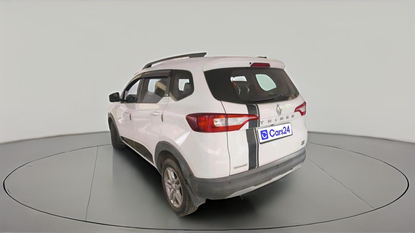 2021 Renault TRIBER RXZ AMT, Petrol, Automatic, 1,11,575 km, exterior