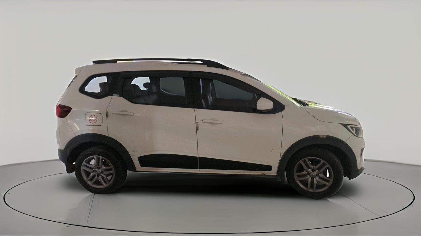 2021 Renault TRIBER RXZ AMT, Petrol, Automatic, 1,11,575 km, exterior