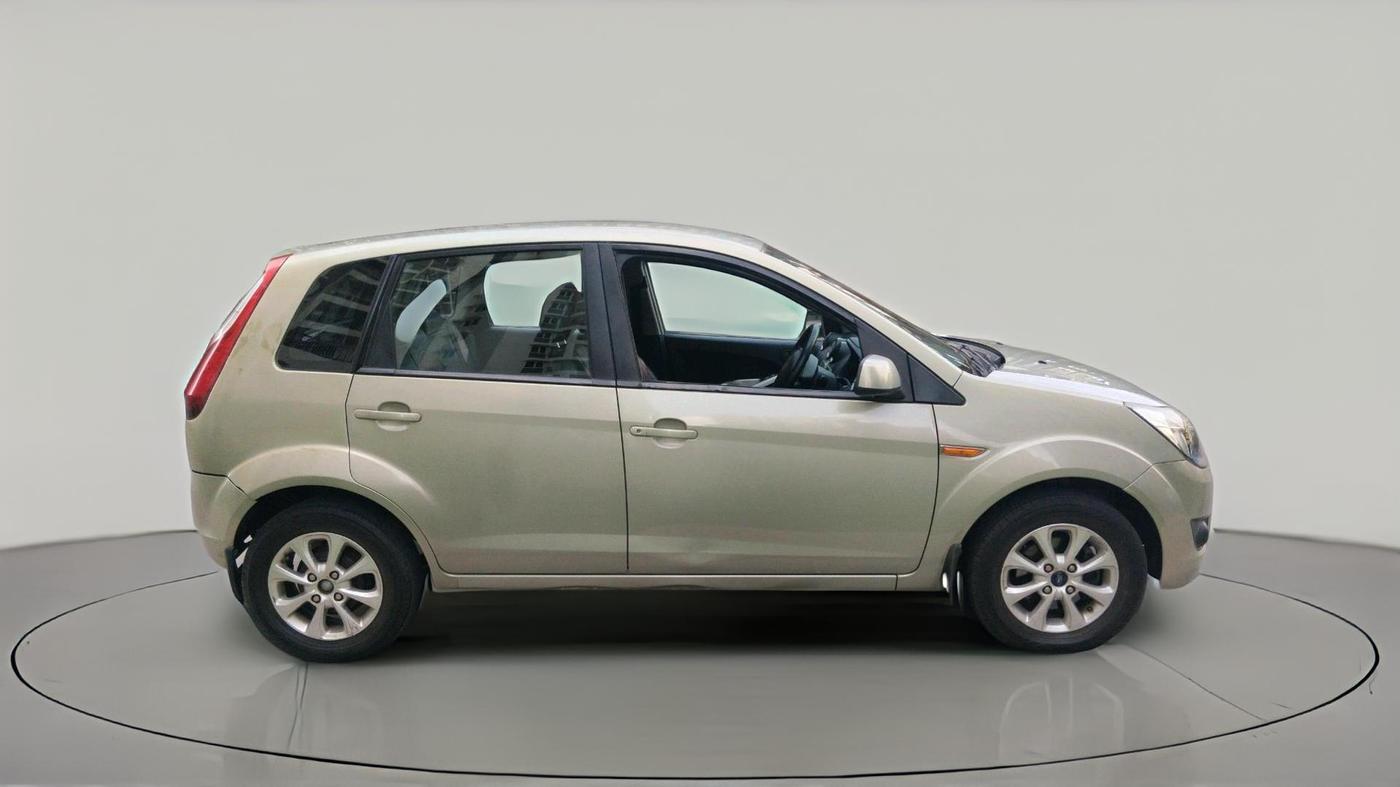 2012 Ford Figo TITANIUM 1.2 PETROL, Petrol, Manual, 69,127 km, exterior