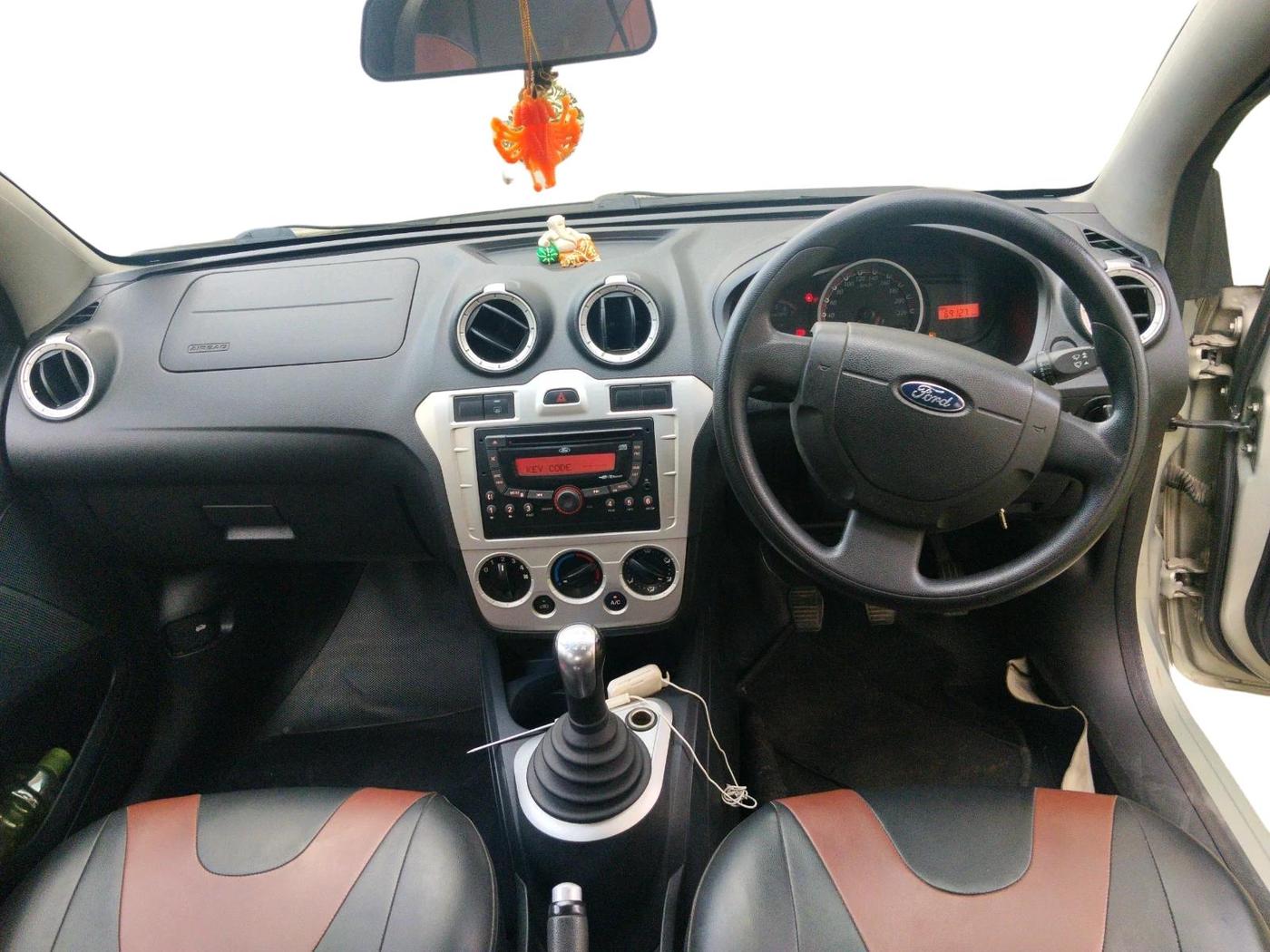 2012 Ford Figo TITANIUM 1.2 PETROL, Petrol, Manual, 69,127 km, interior