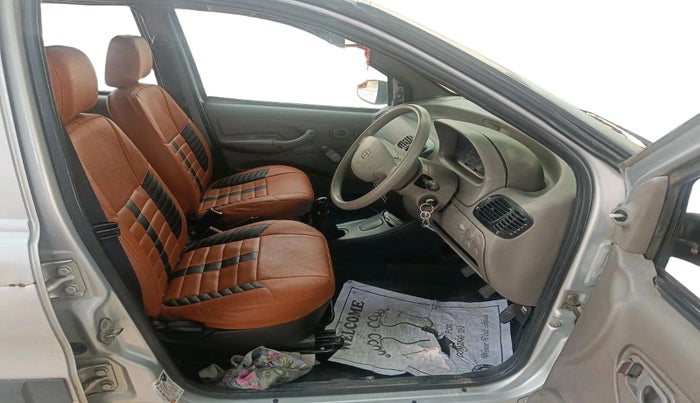 2013 Tata Indica V2 LS DIESEL, Diesel, Manual, 90,822 km, interior