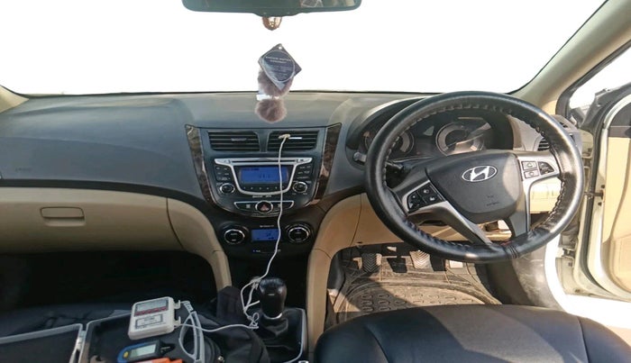 2013 Hyundai Verna FLUIDIC 1.6 CRDI SX, Diesel, Manual, 1,03,757 km, interior