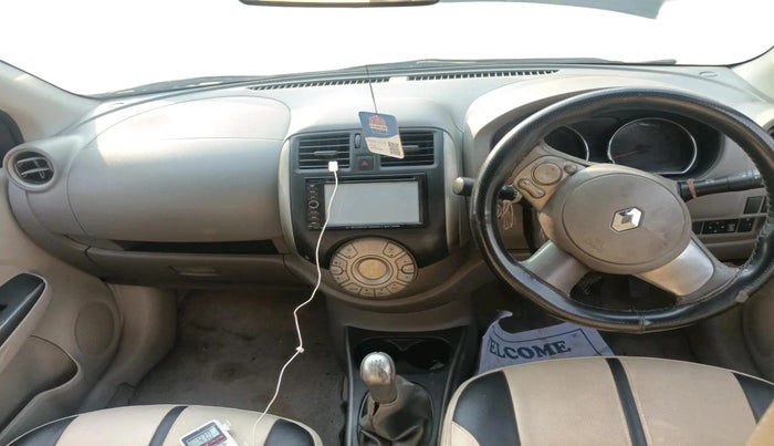 2013 Renault Scala RXZ DIESEL, Diesel, Manual, 90,000 km, interior