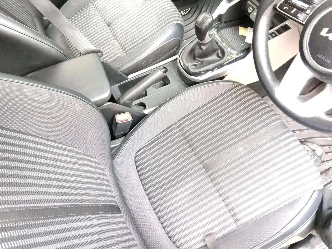 2022 KIA CARENS PRESTIGE 1.5 PETROL 7 STR, Petrol, Manual, 45,771 km, interior