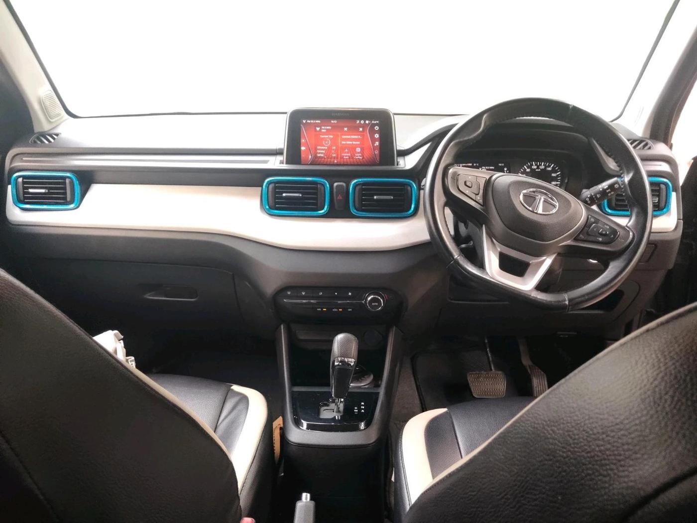 2022 Tata PUNCH CREATIVE  AMT, Petrol, Automatic, 25,220 km, interior